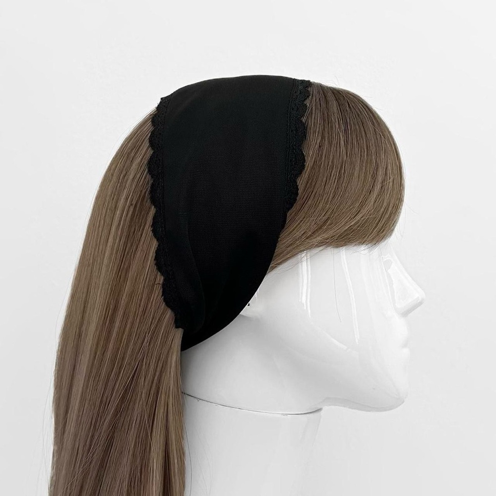 Chic Black Scalloped Headband
